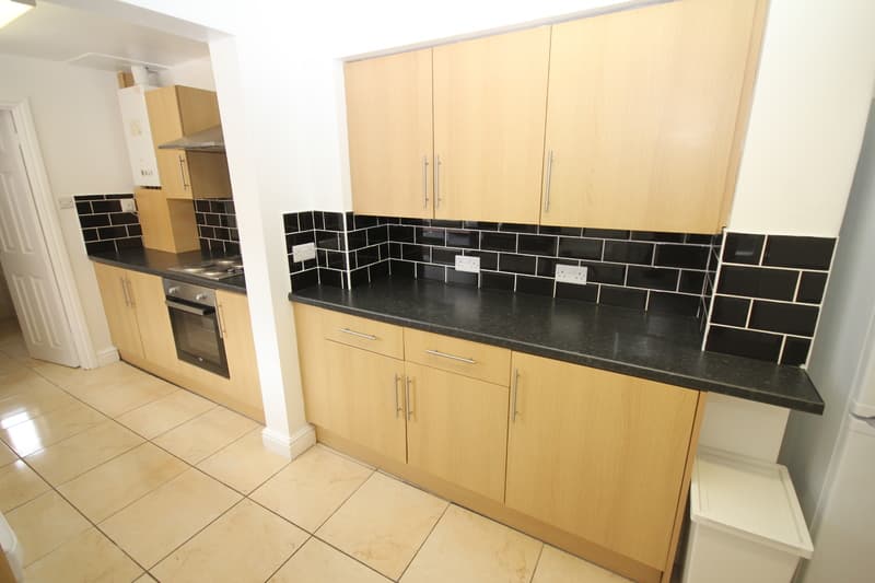 South Parade (A)** 2 ROOMS AVAILABLE **, Lincoln, LN1 - 1